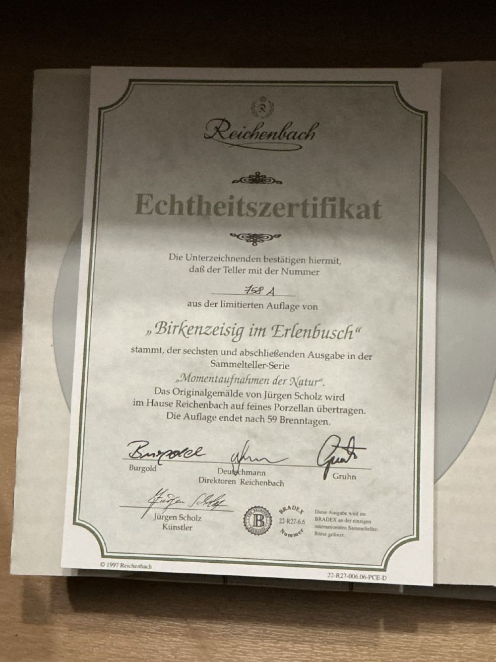 Birkenzeisig im Erlenbusch - Jürgen Scholz art collectible - Main Image 3