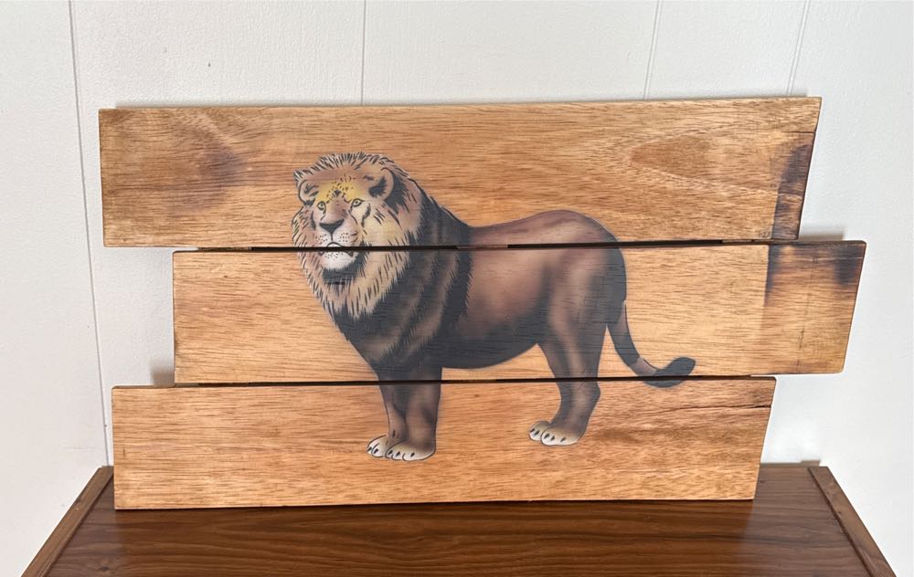 Red Candy Apple Gloss Enamel MCW 6630E 15ml