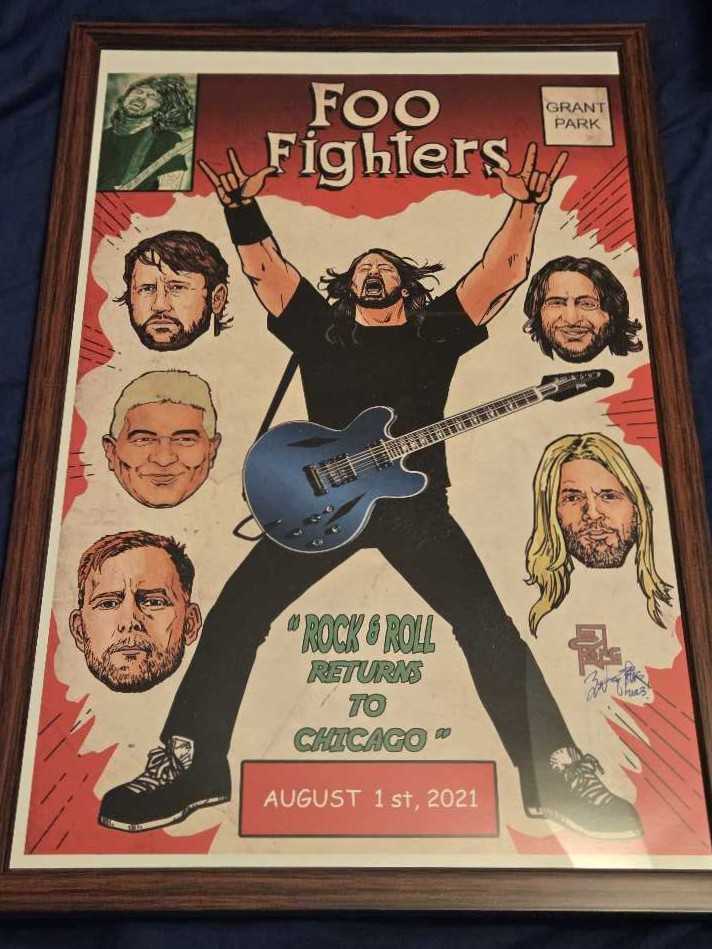 Dangerous Dames Pin-up 5