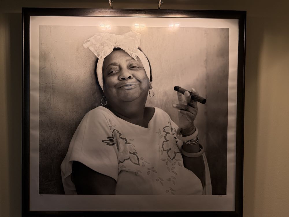 Willow Tree Heart Of Gold Sculpted Hand-painted Figure