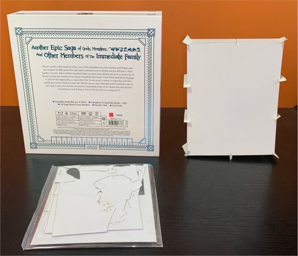 Is It Wrong To Try To Pick Up Girls In A Dungeon? II - Sentai Filmworks art collectible [Barcode 816726027333] - Main Image 3