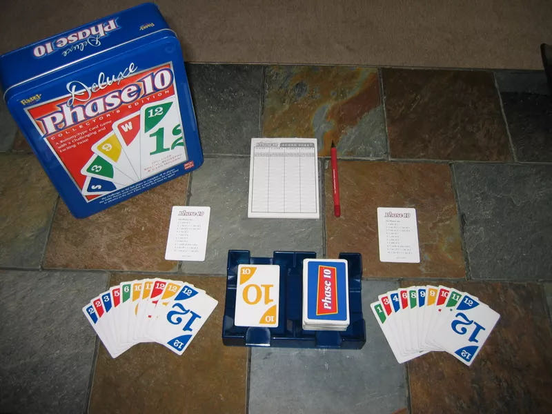 Deluxe Phase 10  (2-6) board game collectible [Barcode 045802942004] - Main Image 3