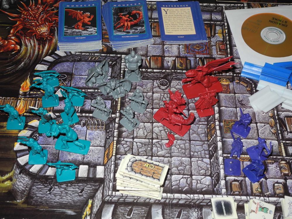 Dragon Strike Game  (2-6) board game collectible [Barcode 046363014001] - Main Image 3