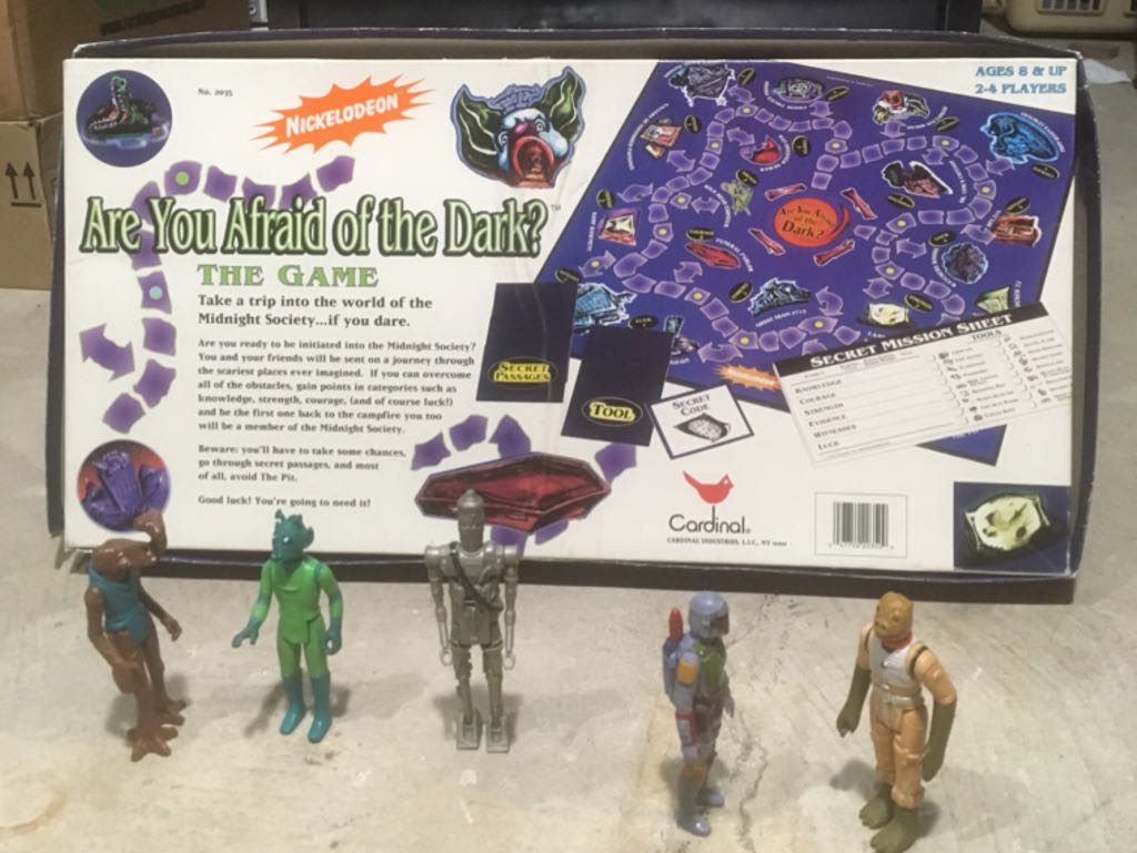 Are You Afraid Of The Dark   (2-4) board game collectible [Barcode 047754203509] - Main Image 2