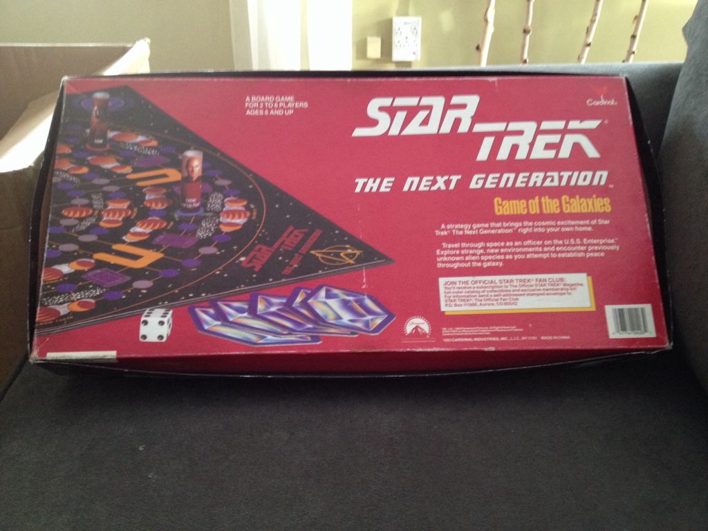 Star Trek The Next Generation Game Of The Galaxies  (2-6) board game collectible [Barcode 047754204032] - Main Image 2
