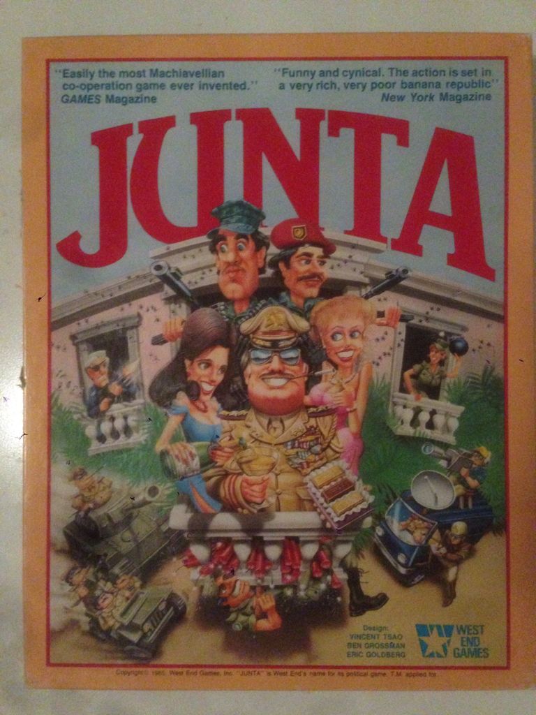 Junta  (2-7) board game collectible [Barcode 018874100108] - Main Image 1