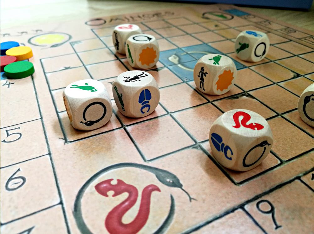 OMINOES  (2-4) board game collectible [Barcode 0634158471285] - Main Image 4