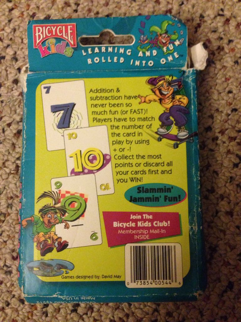 Total It  (2-4) board game collectible [Barcode 073854005446] - Main Image 2