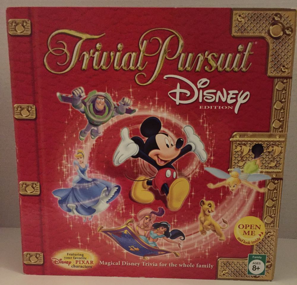 Trivial Pursuit: Disney Edition 2005  (2+) board game collectible [Barcode 076930408902] - Main Image 3
