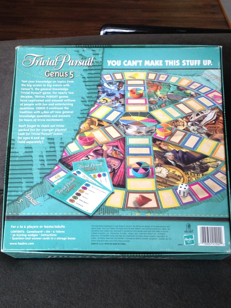 Trivial Pursuit: Genus 5  (2-6) board game collectible [Barcode 076930412022] - Main Image 2