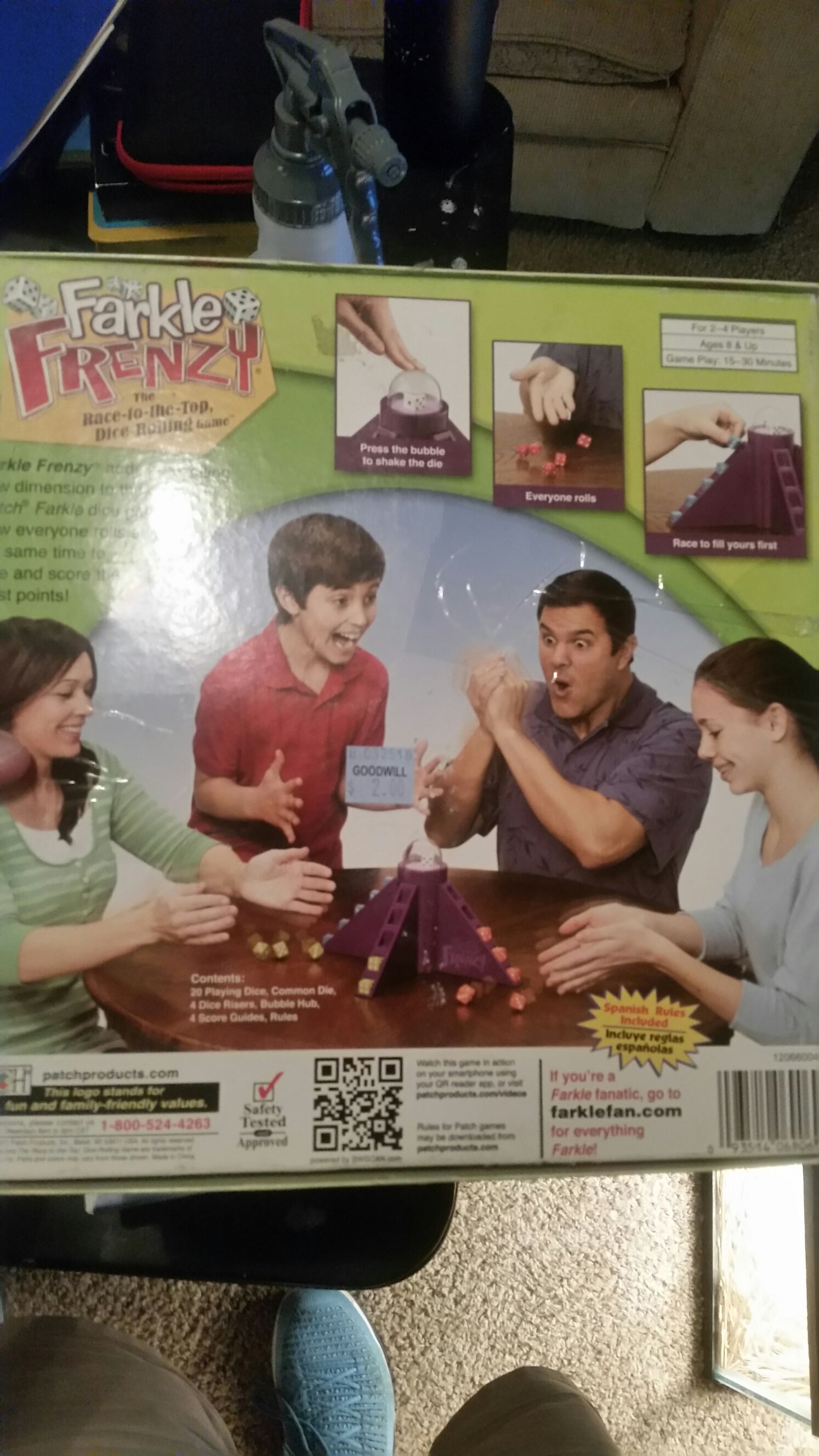 Farkle: Frenzy  (2-4) board game collectible [Barcode 093514069069] - Main Image 2