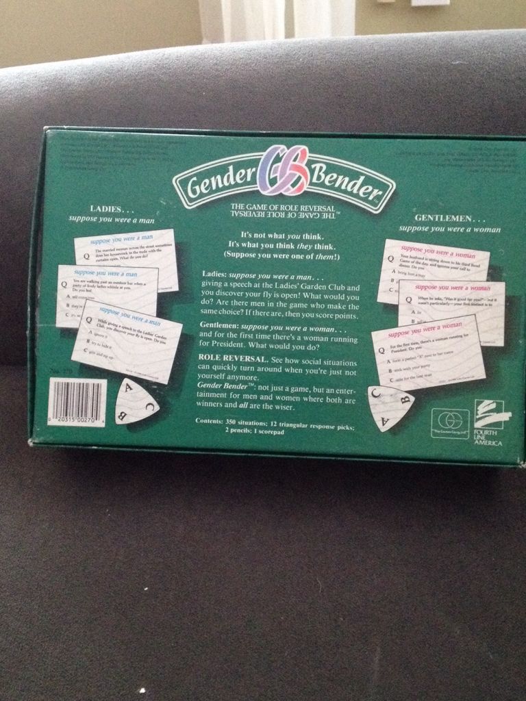 Gender Bender  (4-8) board game collectible [Barcode 020315002704] - Main Image 2