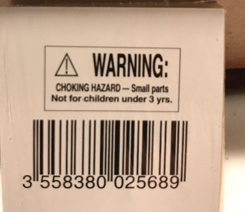 Werewolves of Miller’s Hollow: Mini  (8 to 18) board game collectible [Barcode 3558380025689] - Main Image 2