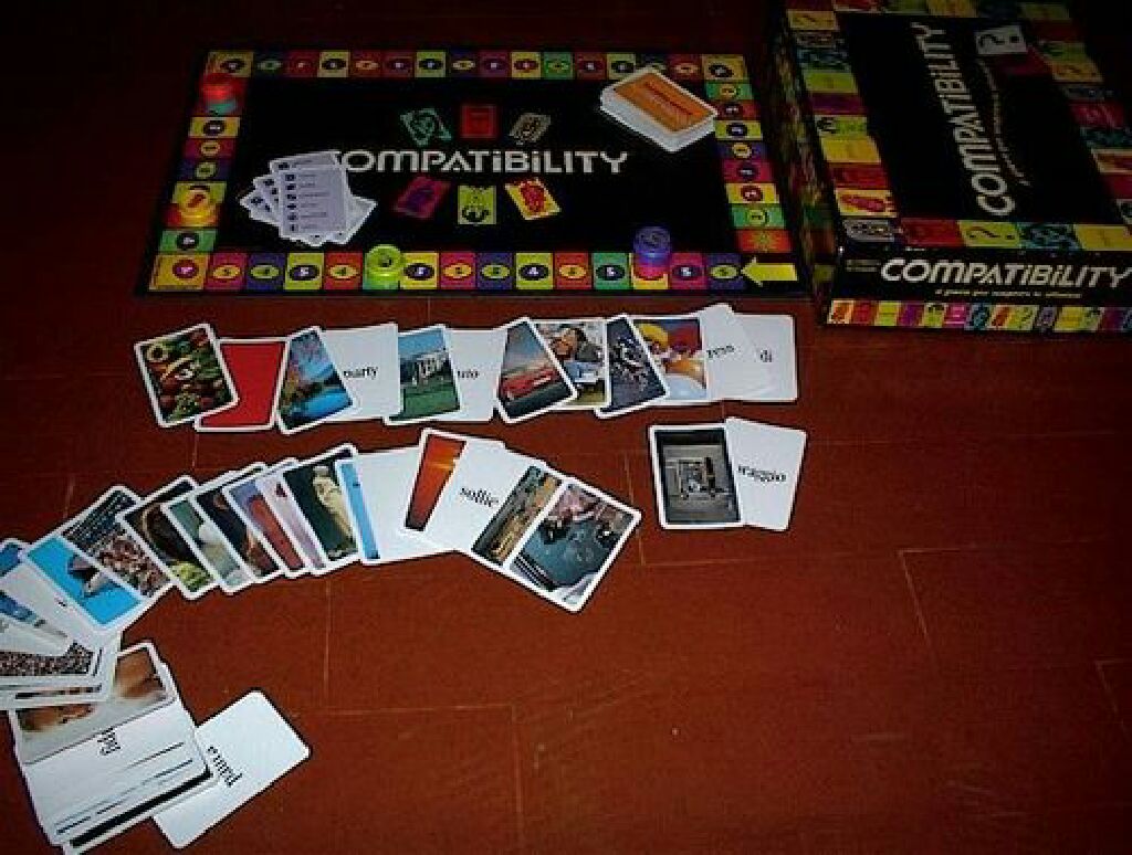 Compatibility  (6) board game collectible [Barcode 5011363523735] - Main Image 2