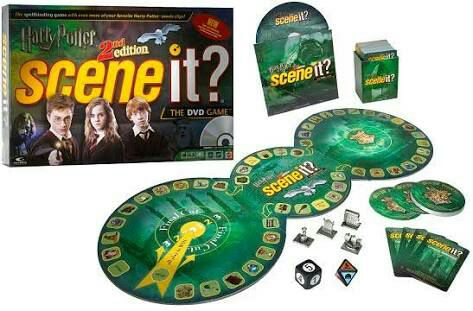 Scene It? Harry Potter - 2nd Edition  (2+) board game collectible [Barcode 027084450545] - Main Image 2