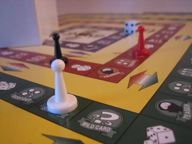 Wit’s End  (2+) board game collectible [Barcode 626975111048] - Main Image 3