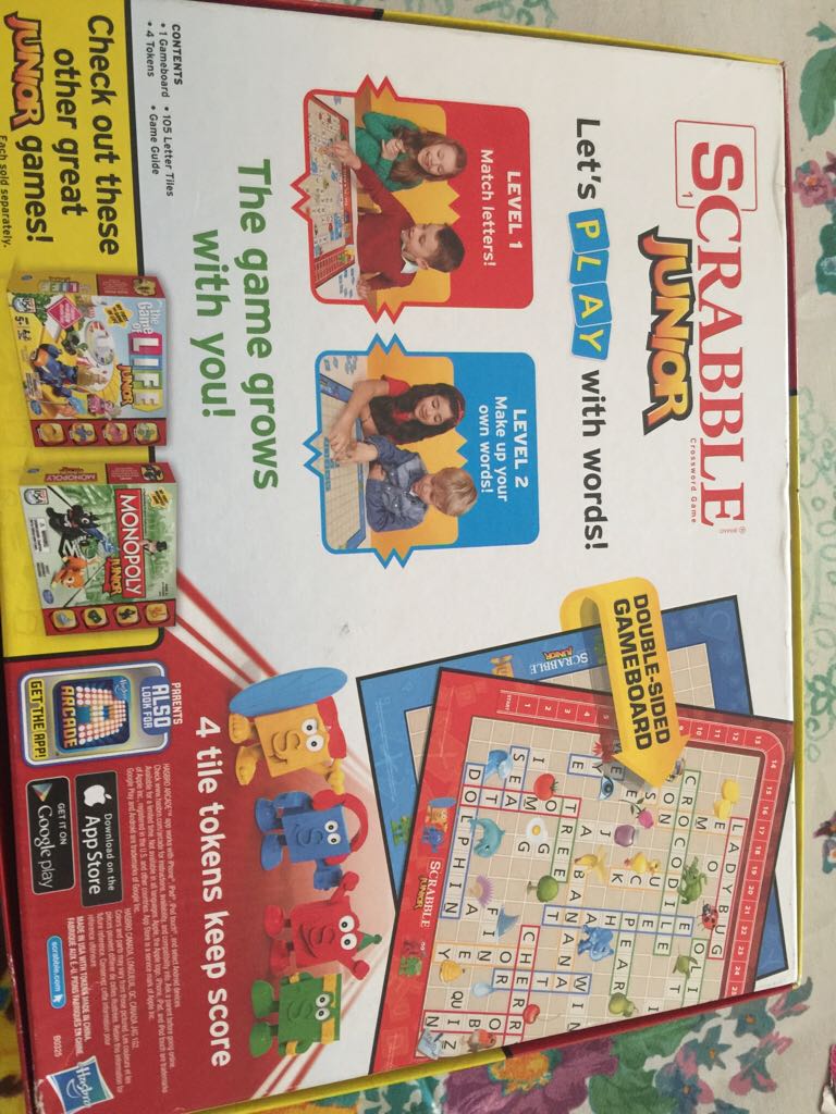 Scrabble Junior  (2-4) board game collectible [Barcode 630509249794] - Main Image 2