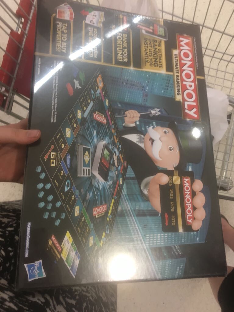 Ultimate Banking Monopoly  (4) board game collectible [Barcode 630509414796] - Main Image 2