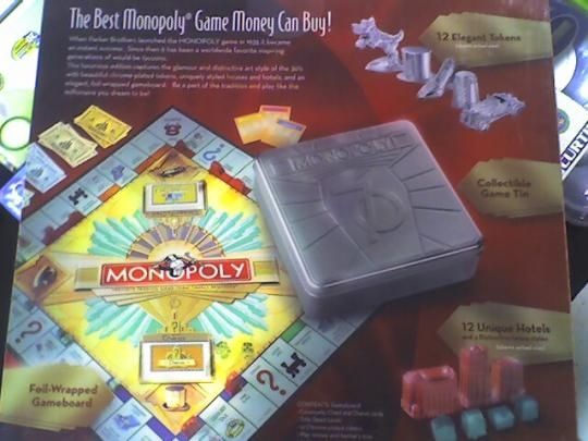 Monopoly - 70th Anniversary Edition  (2-8) board game collectible [Barcode 653569027690] - Main Image 2