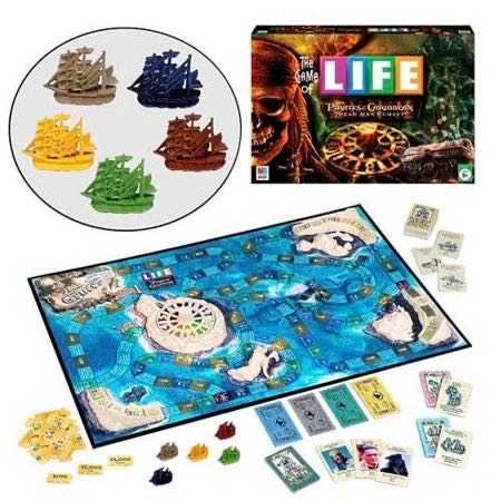 Game of Life: Pirates of the Caribbean -Dead Man’s Chest Edition  (2-6) board game collectible [Barcode 653569113843] - Main Image 3