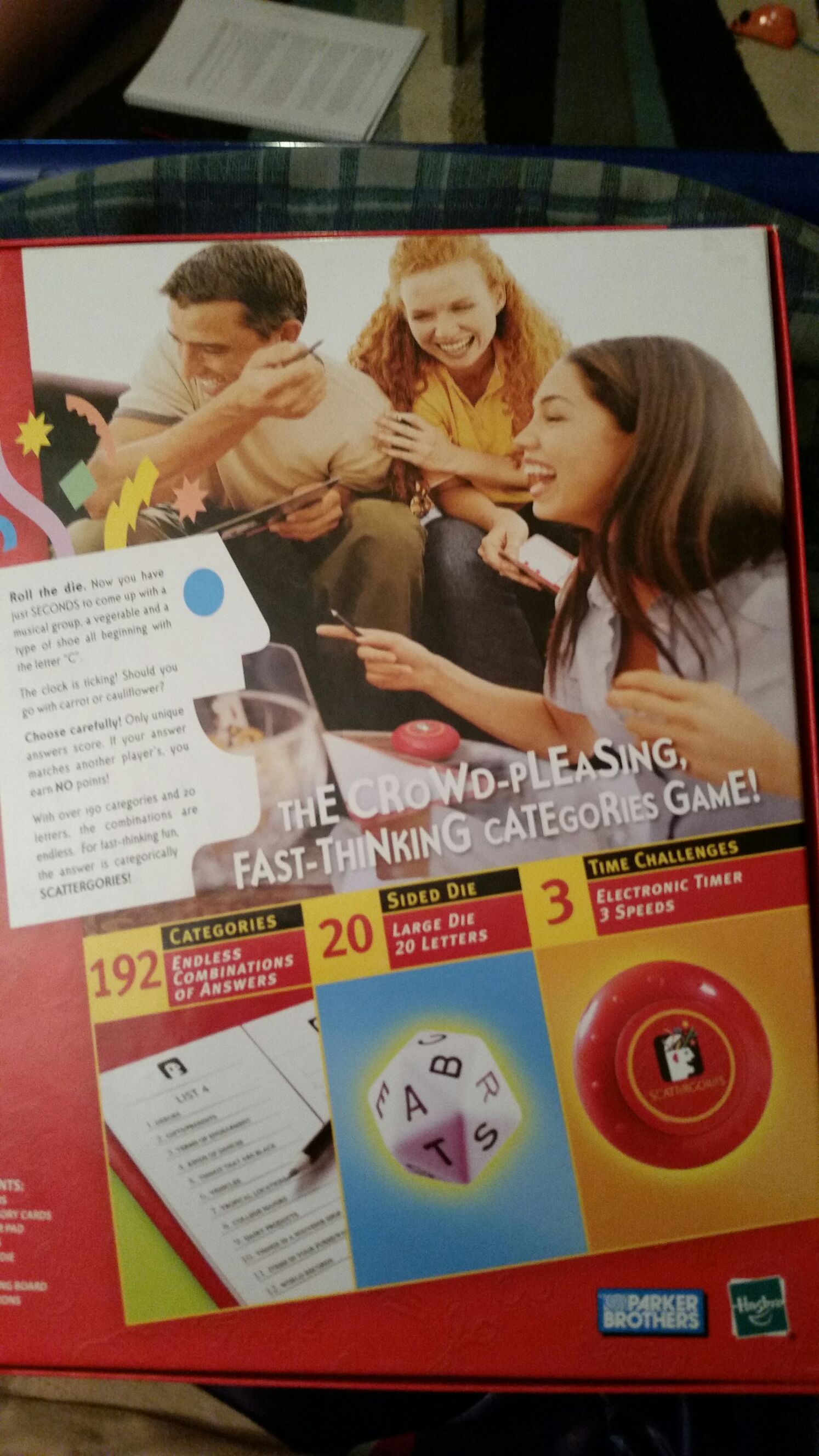 Scattergories  (2-6) board game collectible [Barcode 653569239154] - Main Image 2