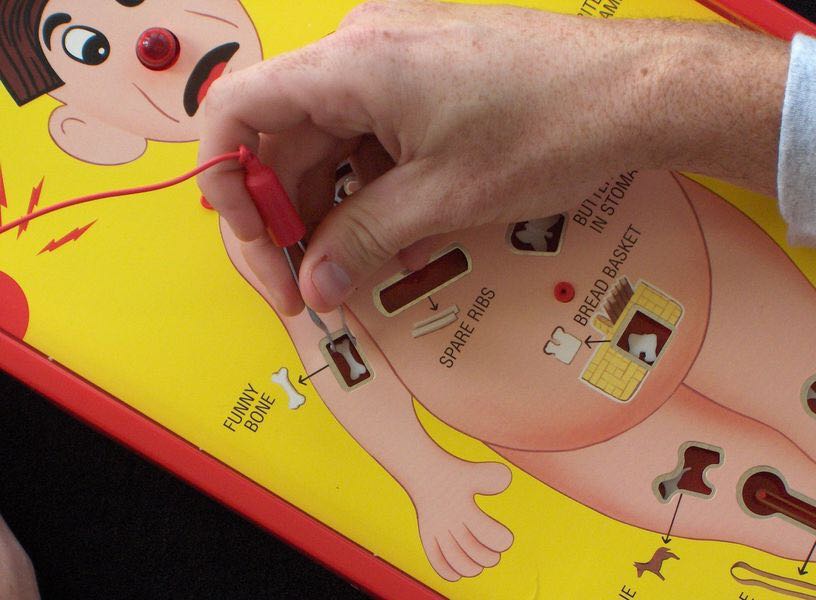 Operation  (1+) board game collectible [Barcode 653569277637] - Main Image 2