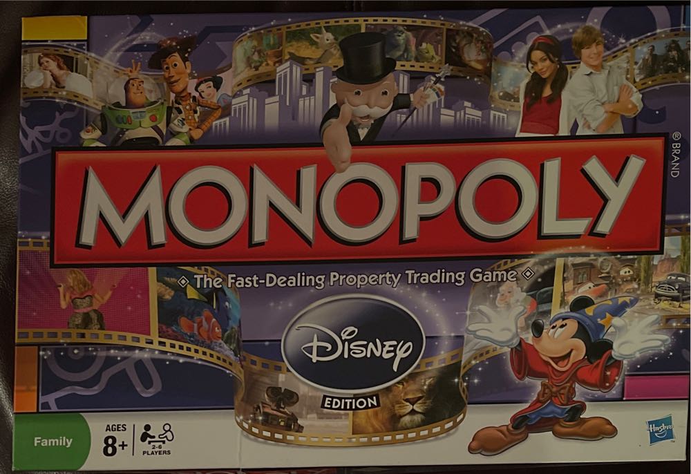 Monopoly Disney Edition   (2-6) board game collectible [Barcode 653569410874] - Main Image 3