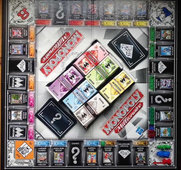 Monopoly Millionaire  (2-4) board game collectible [Barcode 653569751038] - Main Image 2