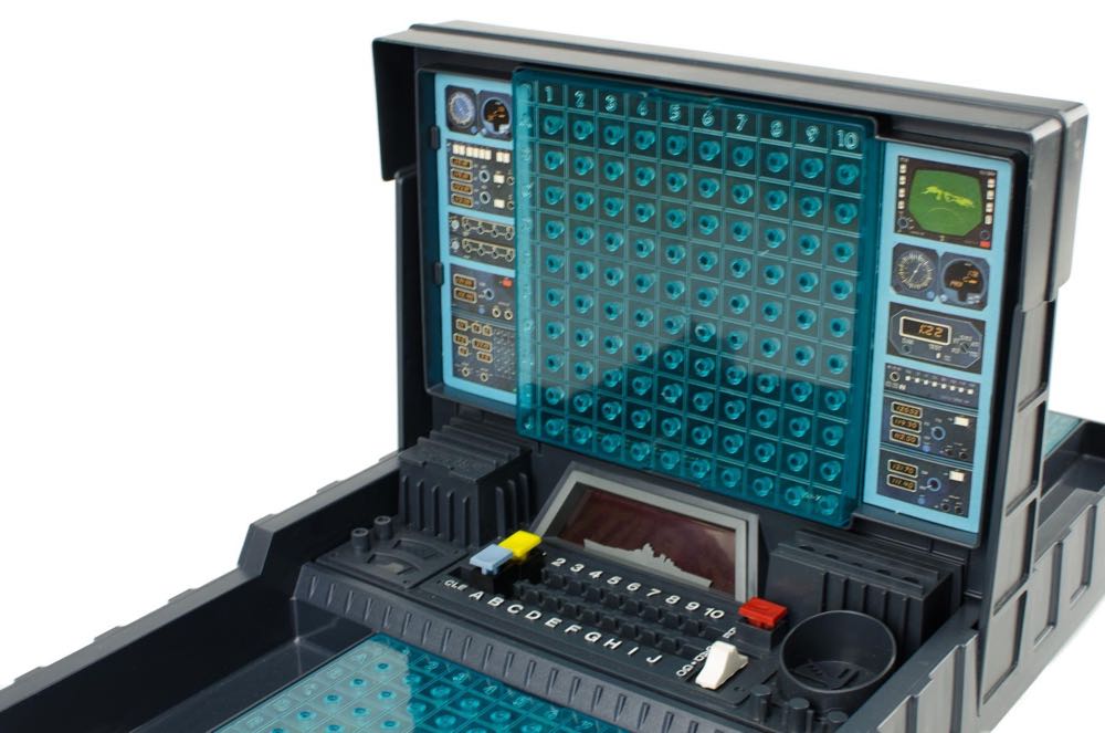 Battleship (Electronic)  (1-2) board game collectible [Barcode 653569849261] - Main Image 3