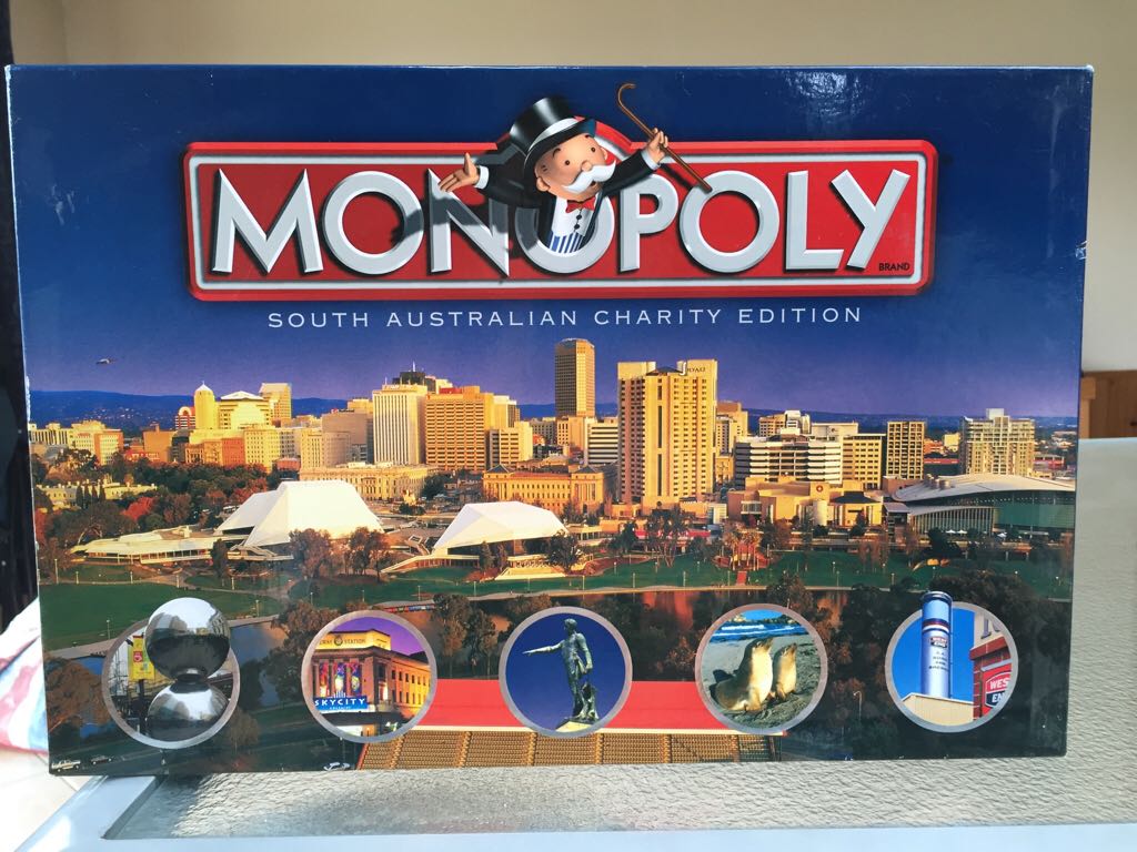 South Australian Monopoly   board game collectible [Barcode 669165000586] - Main Image 1