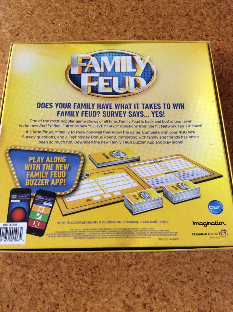 Family Feud: 2nd Edition  (3+) board game collectible [Barcode 669165001064] - Main Image 2