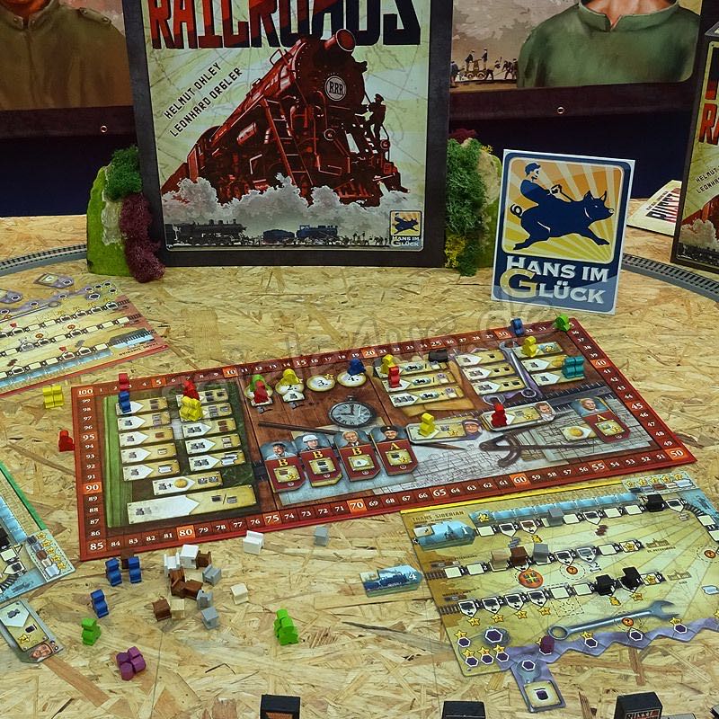 Russian Railroads  (2-4) board game collectible [Barcode 688623330201] - Main Image 4