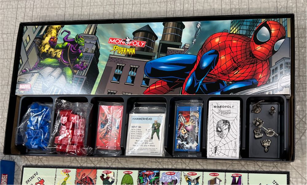 Monopoly Spider-Man  (6) board game collectible [Barcode 700304001641] - Main Image 3
