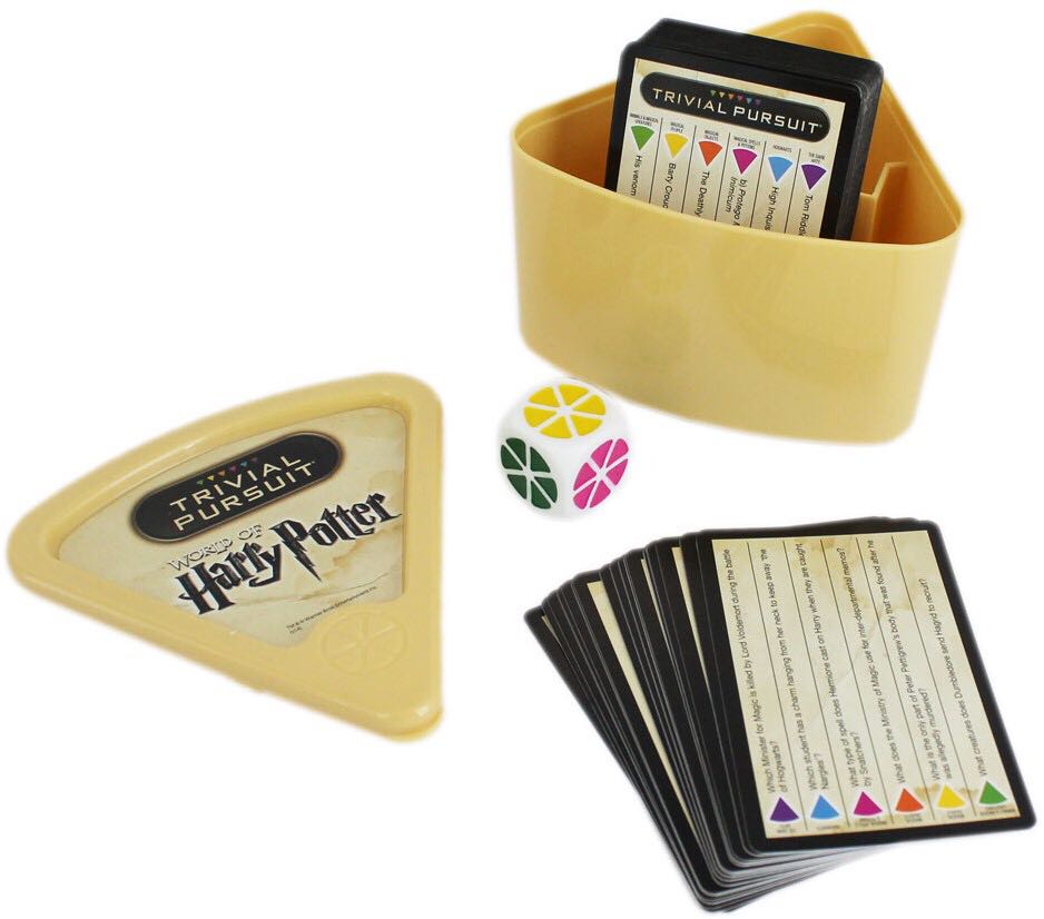 Trivial Pursuit: Harry Potter  (2) board game collectible [Barcode 700304046703] - Main Image 2