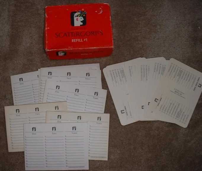 Scattergories: Refill #1  (2-6) board game collectible [Barcode 032244040320] - Main Image 3