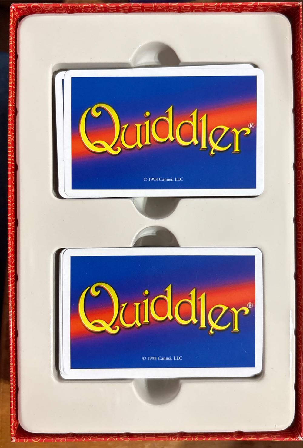 Quiddler  (2-8) board game collectible [Barcode 736396050021] - Main Image 3