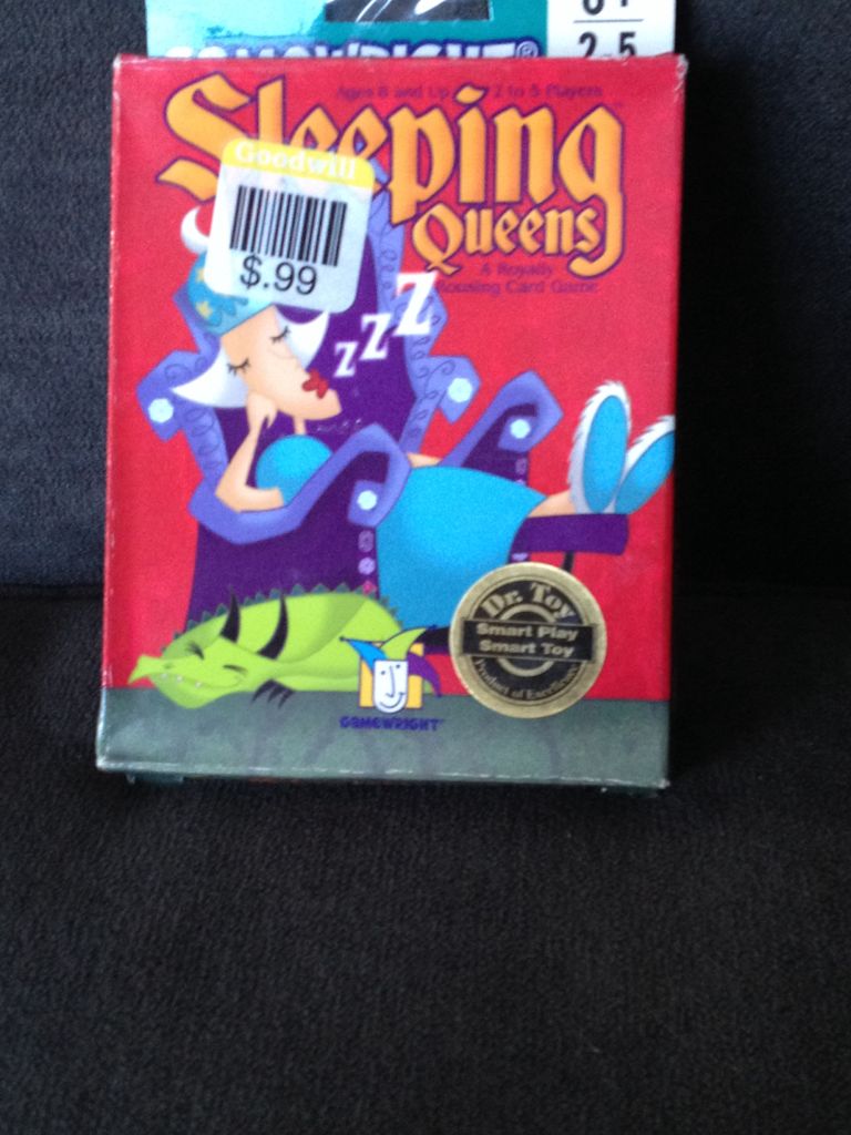 Sleeping Queens  (2-5) board game collectible [Barcode 759751062309] - Main Image 1