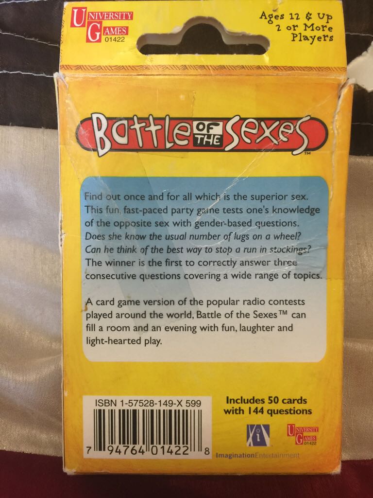 Battle Of The Sexes  (2+) board game collectible [Barcode 794764014228] - Main Image 2