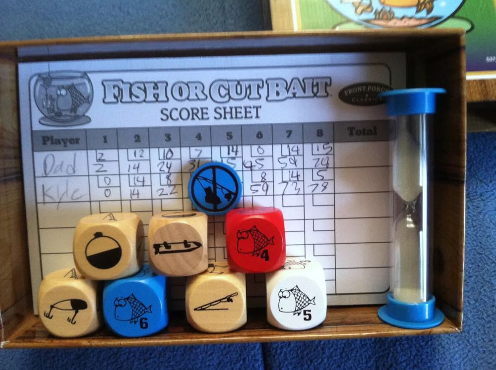 Fish Or Cut Bait  (2-99) board game collectible [Barcode 802221537231] - Main Image 3