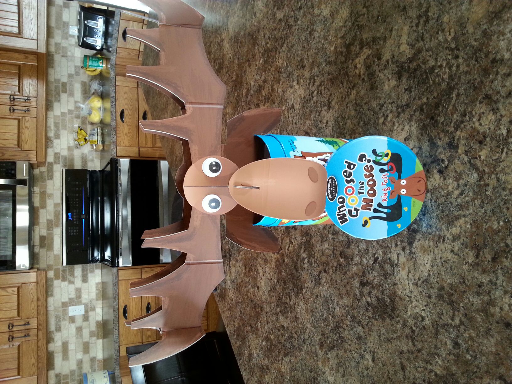 Who goosed the moose?  (2+) board game collectible [Barcode 802221537538] - Main Image 2