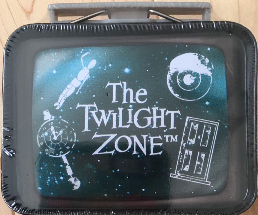 The Twilight Zone  board game collectible [Barcode 810671028551] - Main Image 2