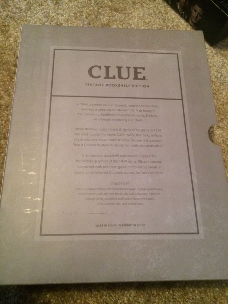 Clue Vintage Bookshelf Edition  (3-6) board game collectible [Barcode 850580006332] - Main Image 2