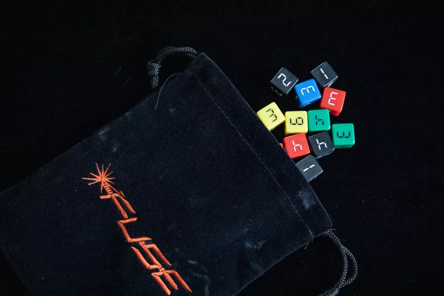 Fuse  (1-5) board game collectible [Barcode 859930005049] - Main Image 3