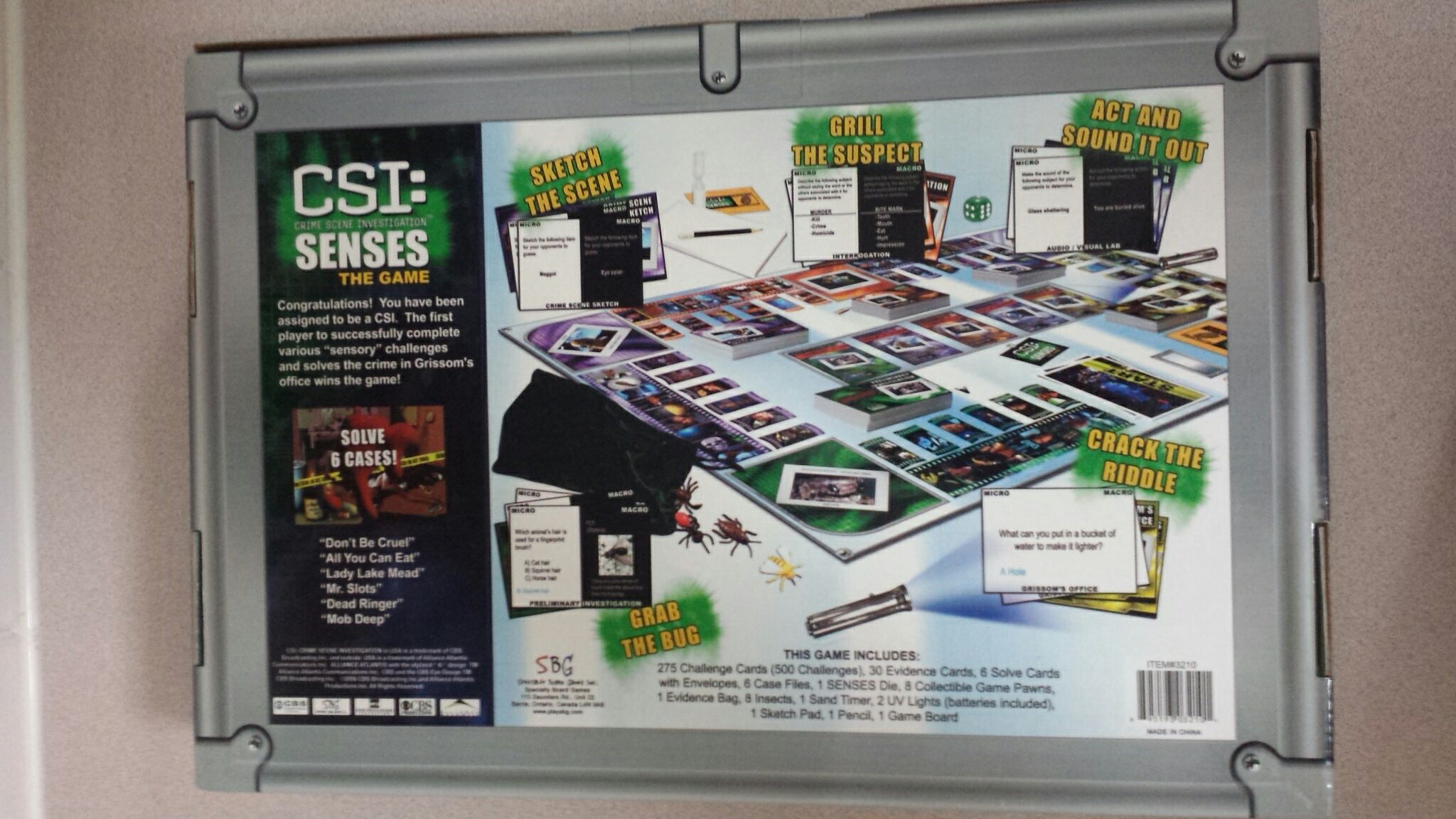 C.S.I: Crime Scene Investigation - Senses  (2 to 8) board game collectible [Barcode 895193032101] - Main Image 2