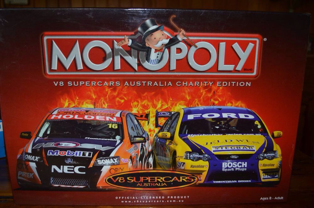 V8 Supercars Australia Charity Edition  board game collectible [Barcode 9337768000074] - Main Image 1
