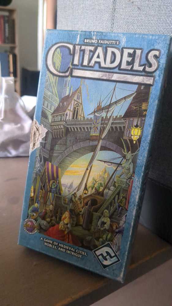Citadels  (2-8) board game collectible [Barcode 9781589940307] - Main Image 3