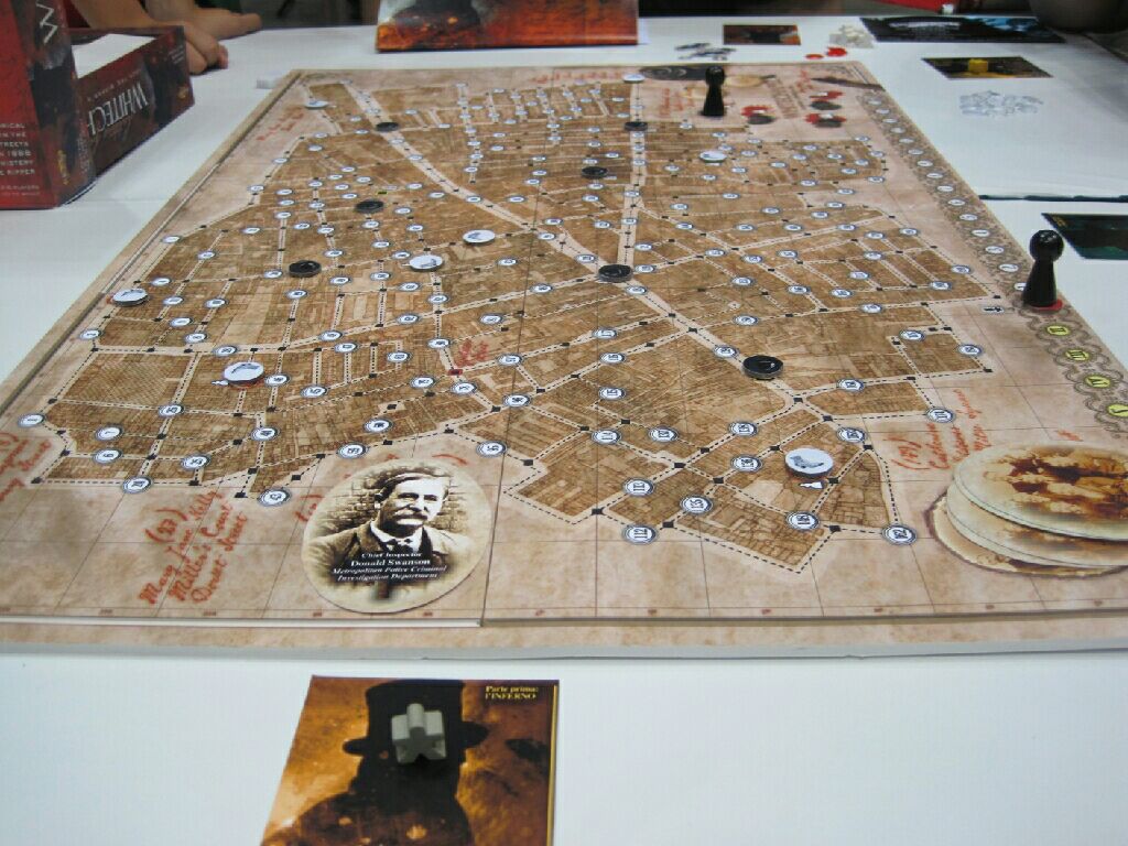 Letters From Whitechapel  (2-6) board game collectible [Barcode 9781616616137] - Main Image 2