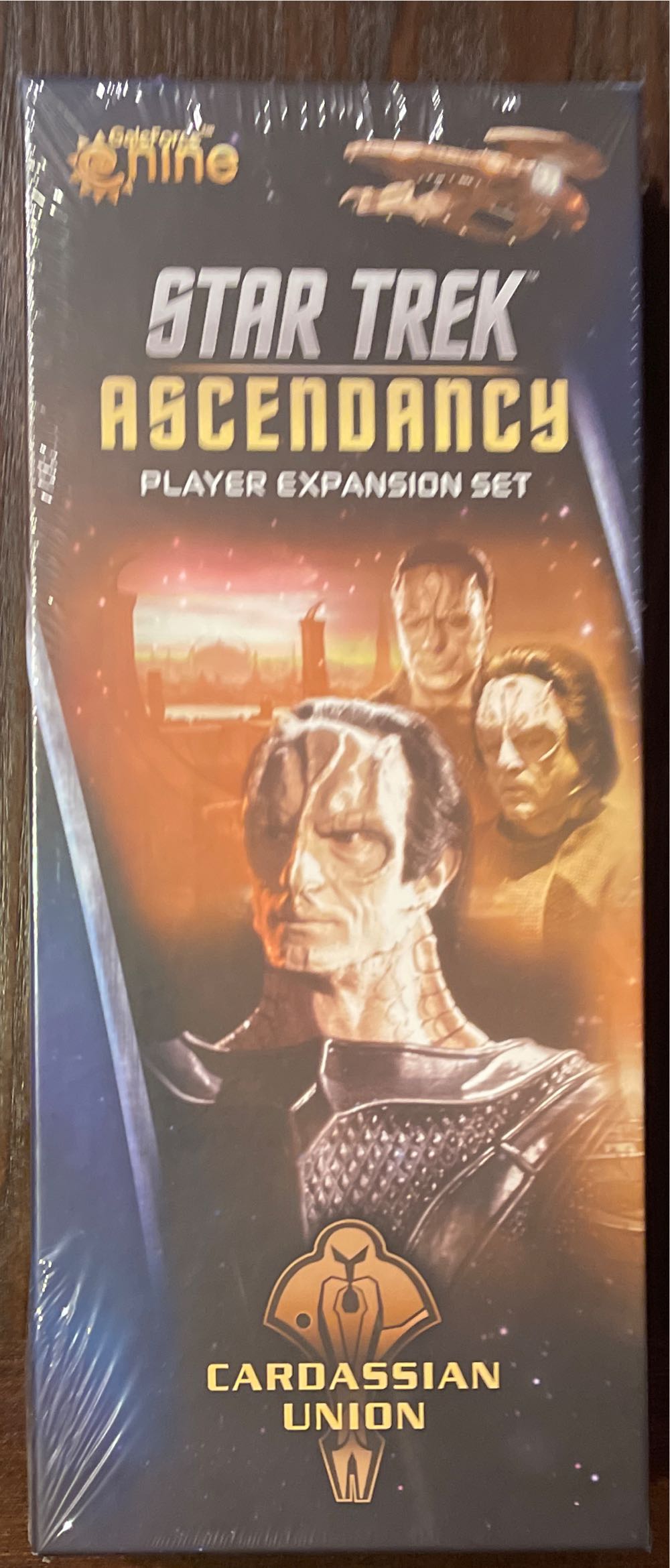 Star Trek: Ascendancy - Cardassian Union  (3-4) board game collectible [Barcode 9781940825922] - Main Image 2