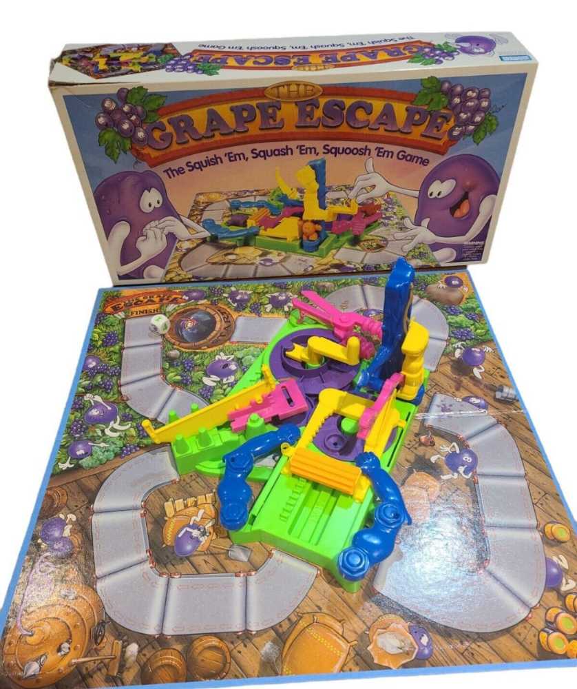 The Grape Escape  board game collectible - Main Image 2