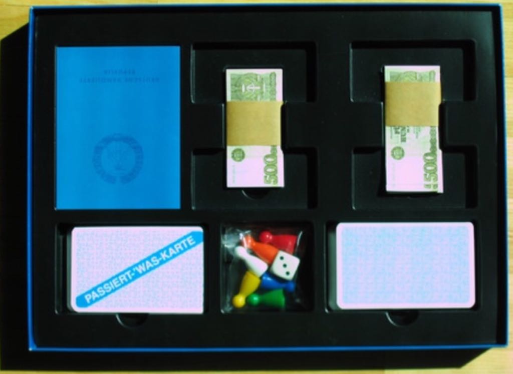 Überholen ohne einzuholen  (2-6) board game collectible - Main Image 2